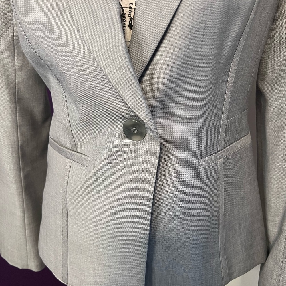 Classiques Entier 2 Piece Suit - Picture 2 of 11